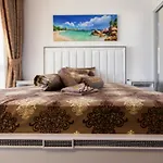 Boutique Versis Apartahotel
