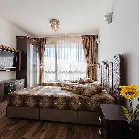 Apartmanhotel Boutique Versis Napospart