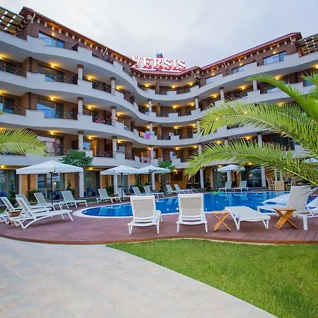 Apartmanhotel Boutique Versis 5*