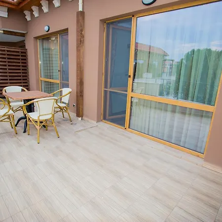 Aparthotel Boutique Versis Sunny Beach