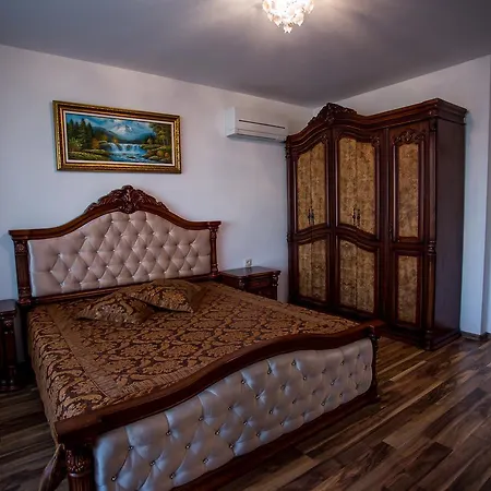 Apart-hotel Boutique Versis
