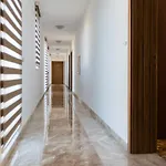 Aparthotel Boutique Versis 5*